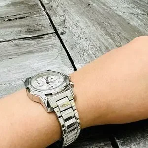 BULOVA Diamond Woman’s watch! JUST LIKE NEW ! Bulova Women main image 3